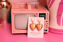 Load image into Gallery viewer, The Pink Reef Pearl Heart Earring