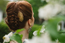 Load image into Gallery viewer, The Pink Reef Hunting Hair Comb