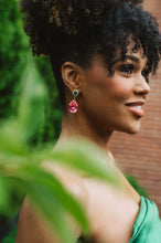 Load image into Gallery viewer, The Pink Reef Austria Earring in Emerald and Pink