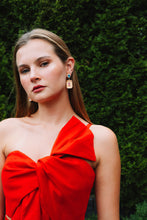 Load image into Gallery viewer, The Pink Reef Vintage Sunray Glass Earring