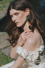 Load image into Gallery viewer, The Pink Reef Keeneland Horse Earring in Emerald