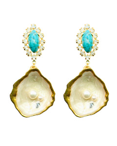 The Pink Reef Jewel Oyster in Turquoise