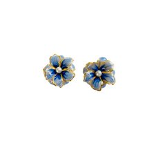 Load image into Gallery viewer, The Pink Reef Small Double Floral in Blue Pearl