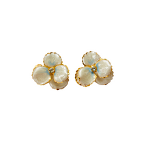 Load image into Gallery viewer, The Pink Reef pearl and blue pansy stud